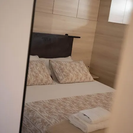 T-one Luxury Pool House Appartement Split